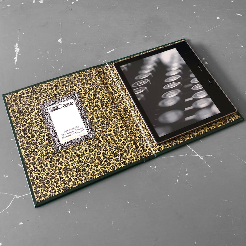 Customised Classic Book Covers - Various Designs - Kindle Oasis